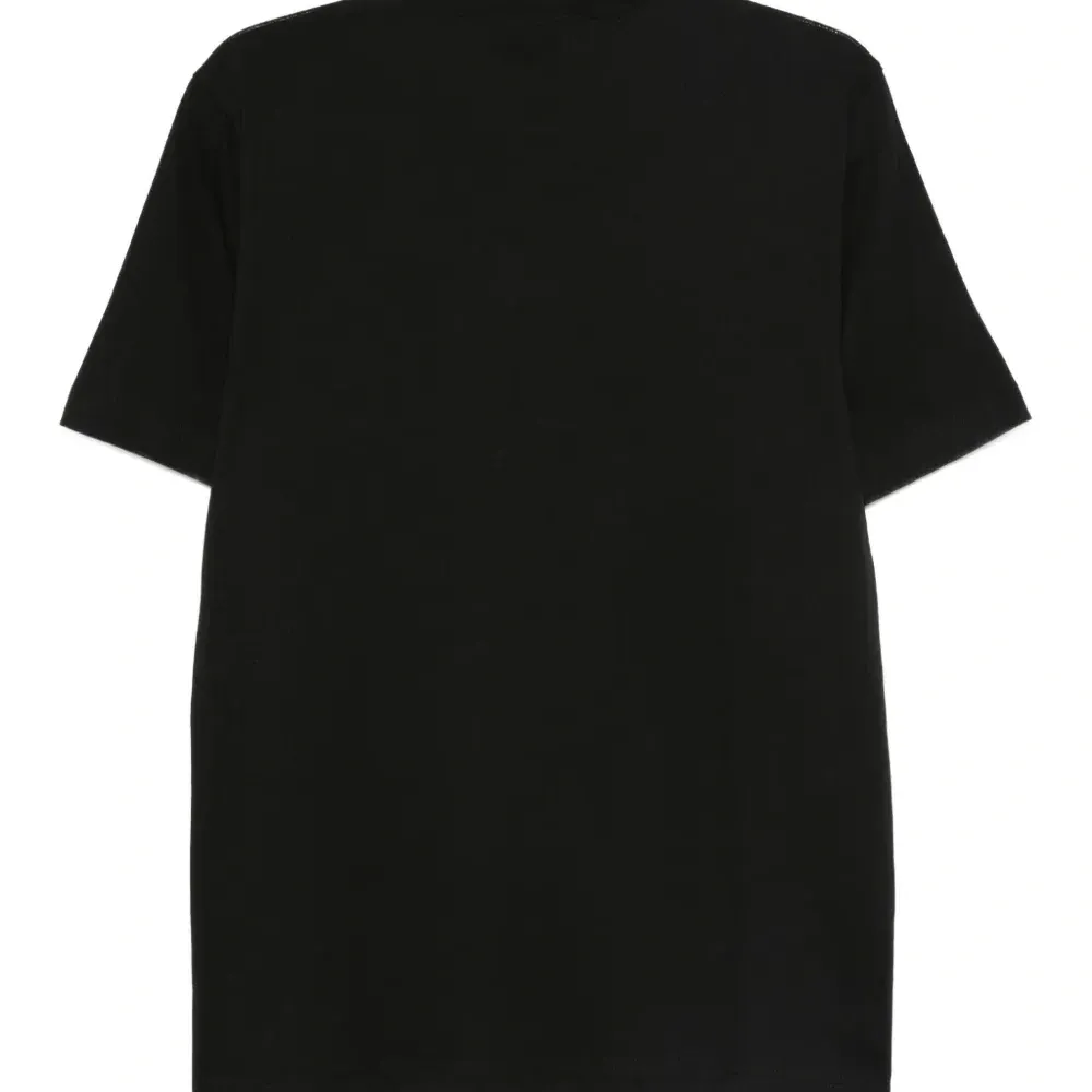 футболка с вышивкой