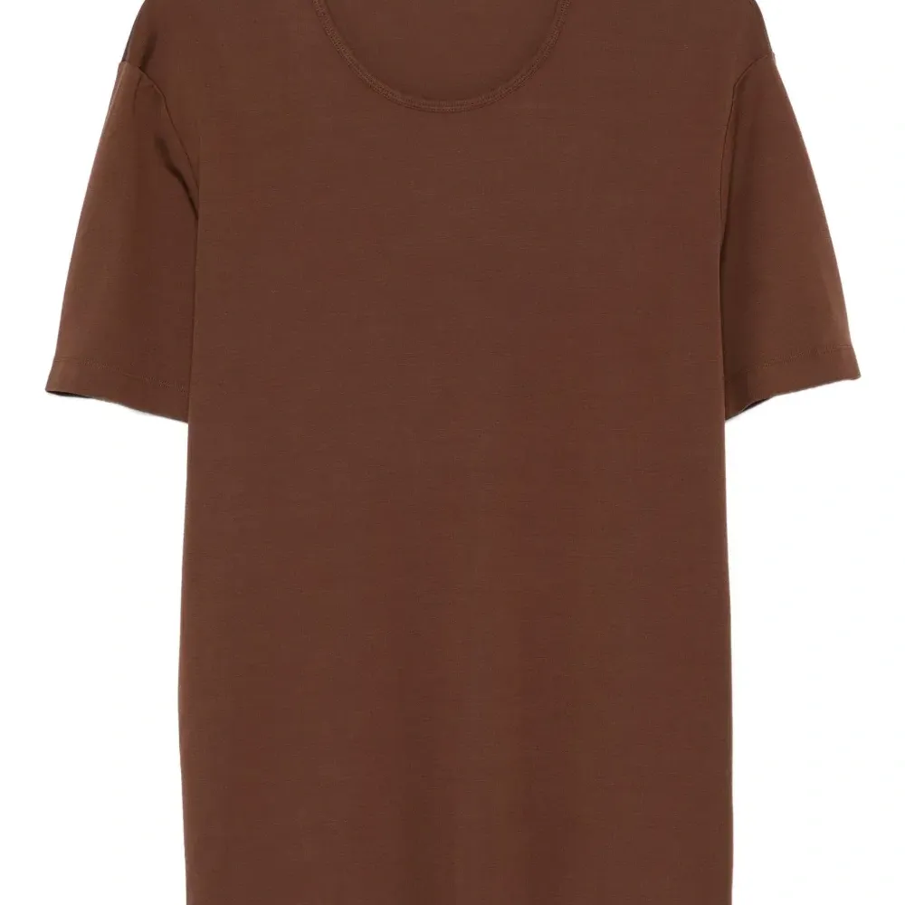 Футболка с круглым вырезом Футболка с круглым вырезом