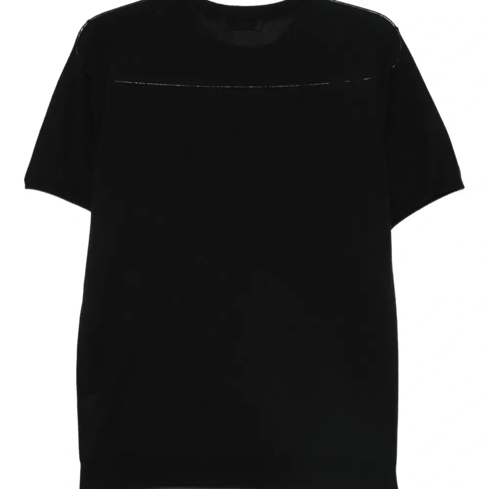 Футболка из шерсти