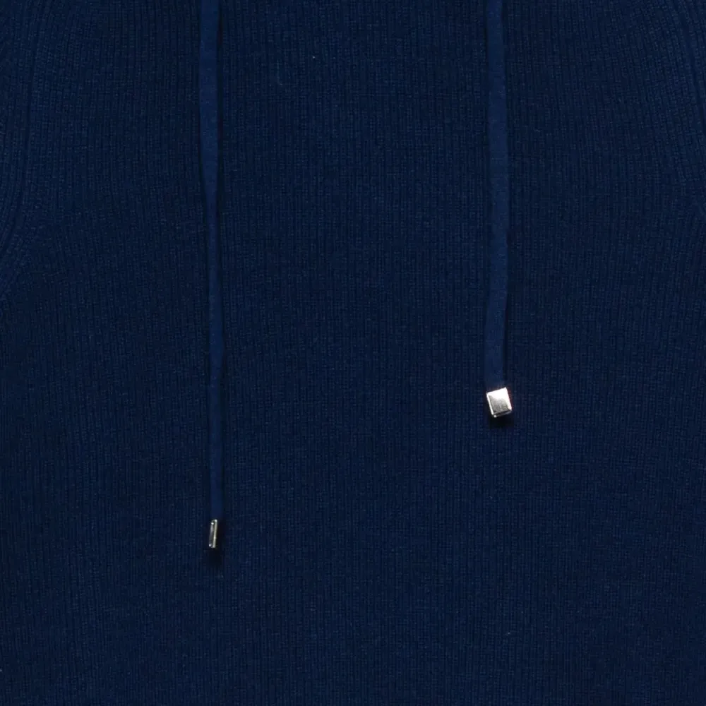 Худи тонкой вязки