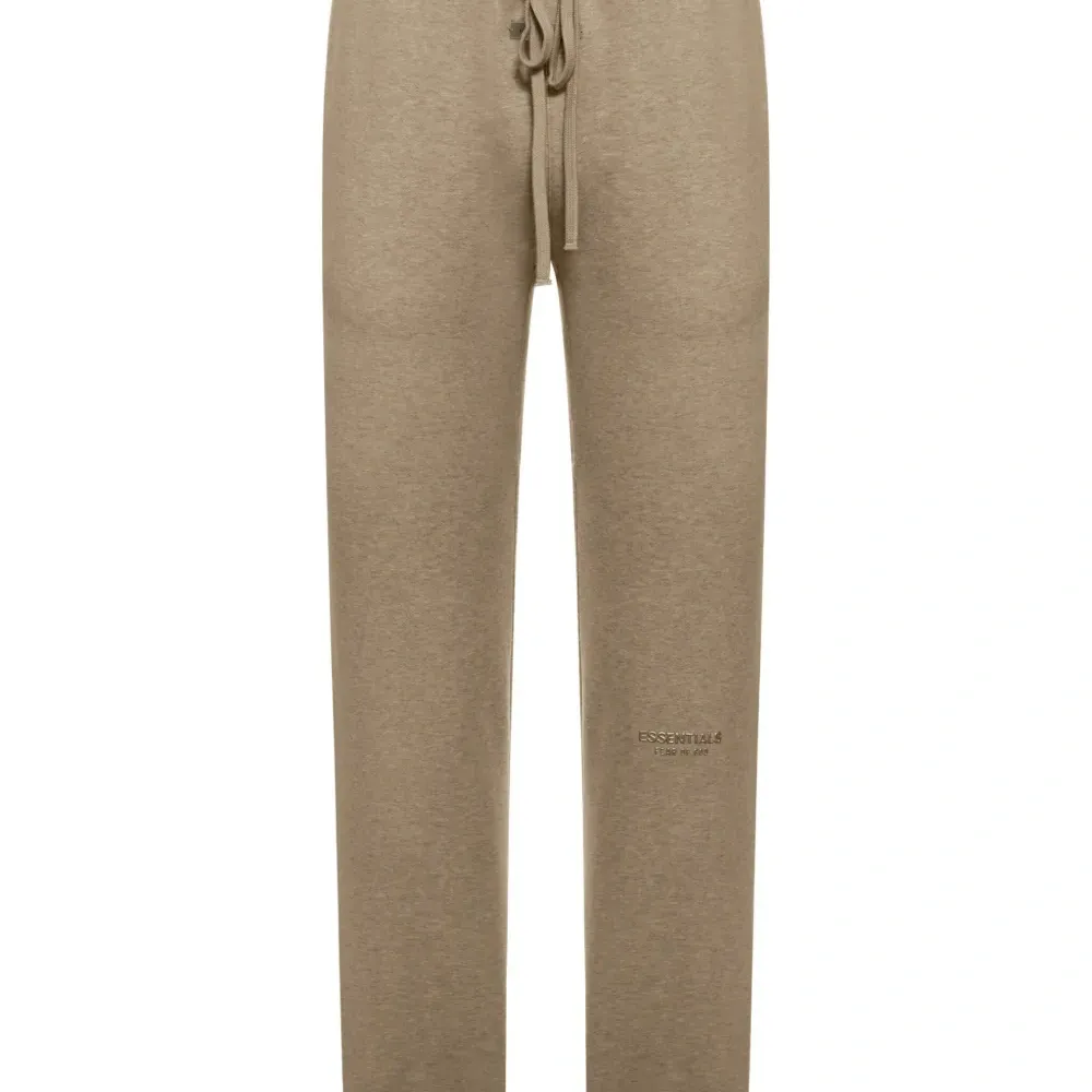 спортивные брюки