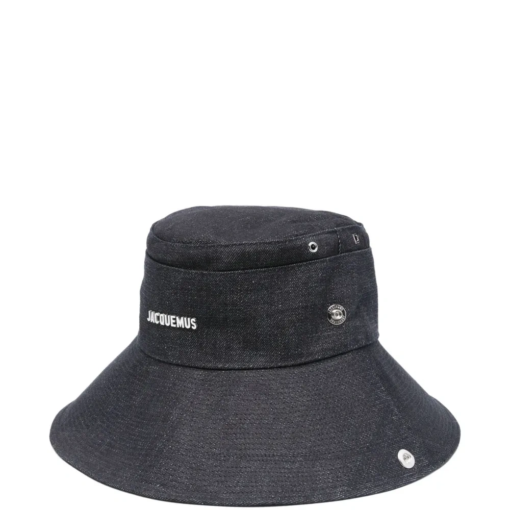 Панама с логотипом