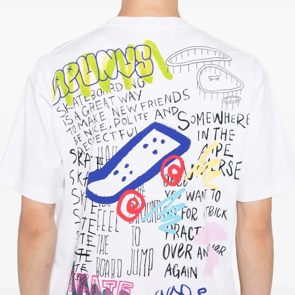 Футболка с графичным принтом