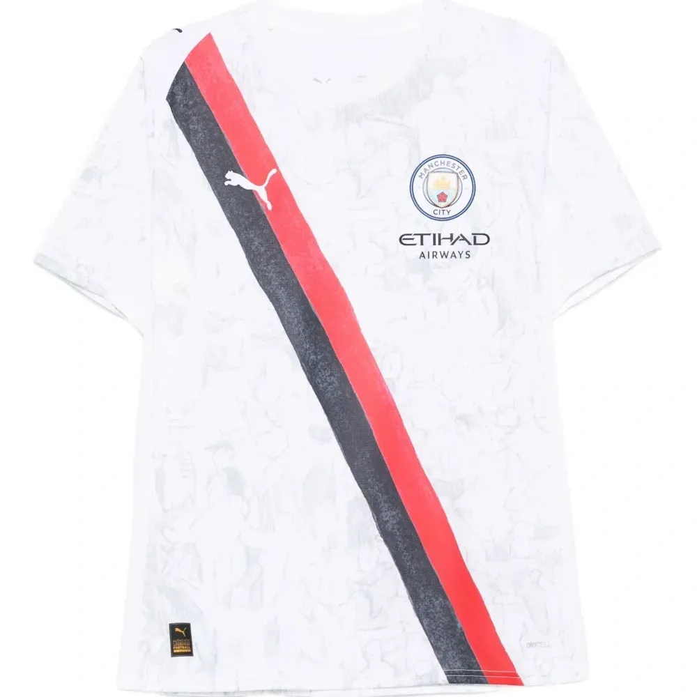 футболка Manchester City FC из коллаборации с KidSuper