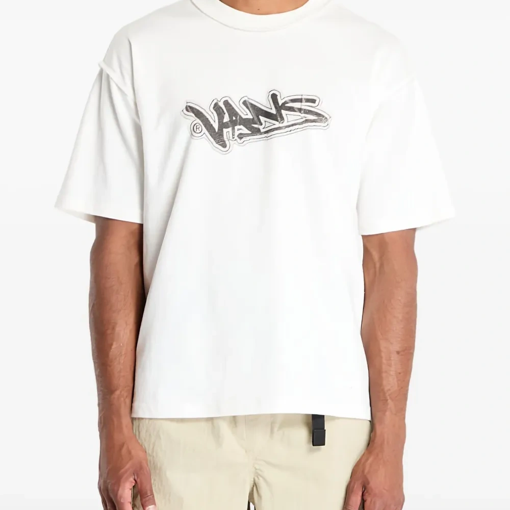 Футболка с графичным принтом