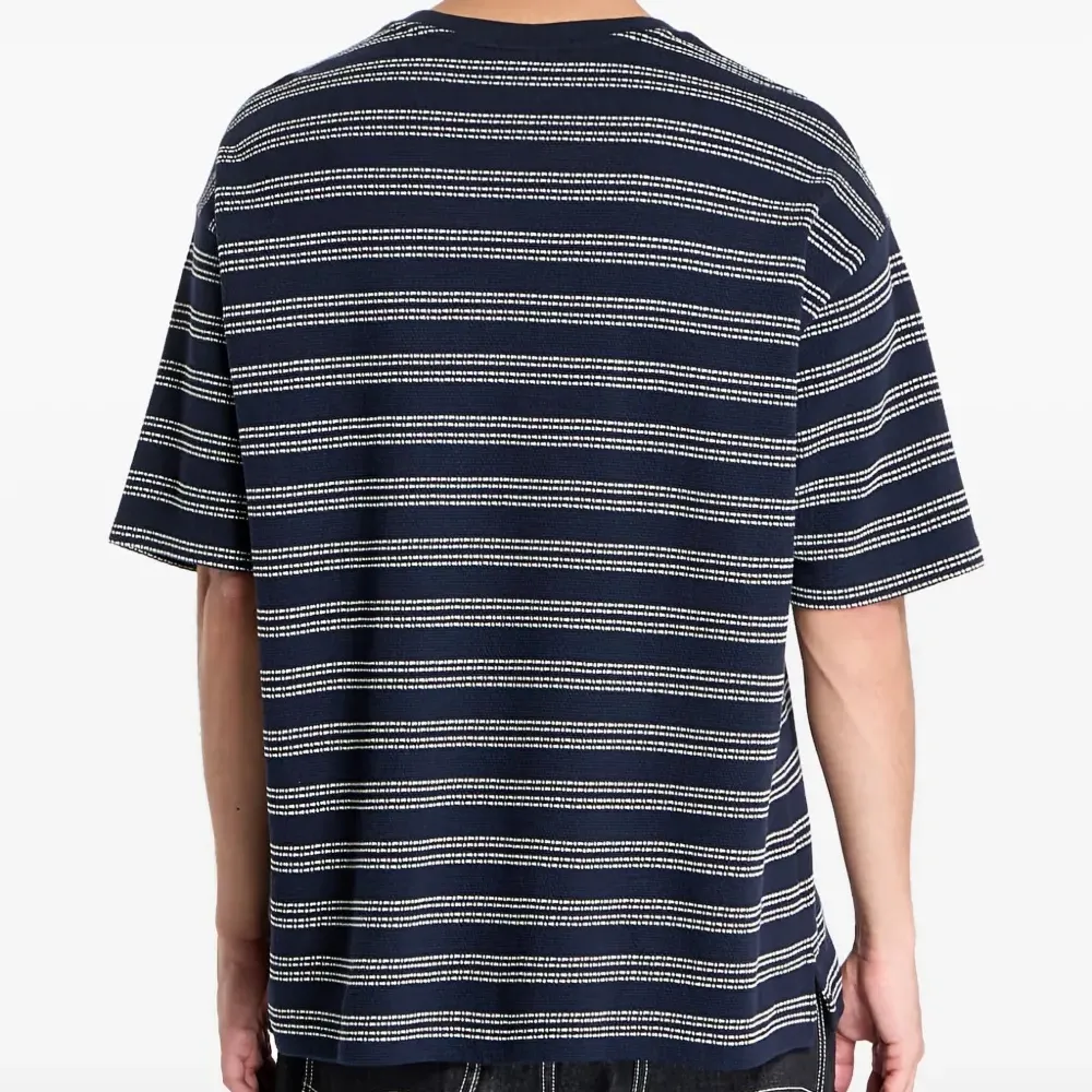 Футболка в полоску