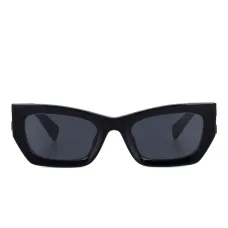 Солнцезащитные очки в оправе 'кошачий глаз'