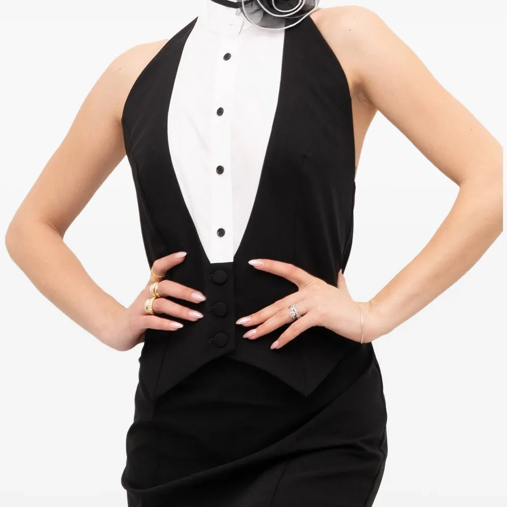 платье миди с вырезом халтер