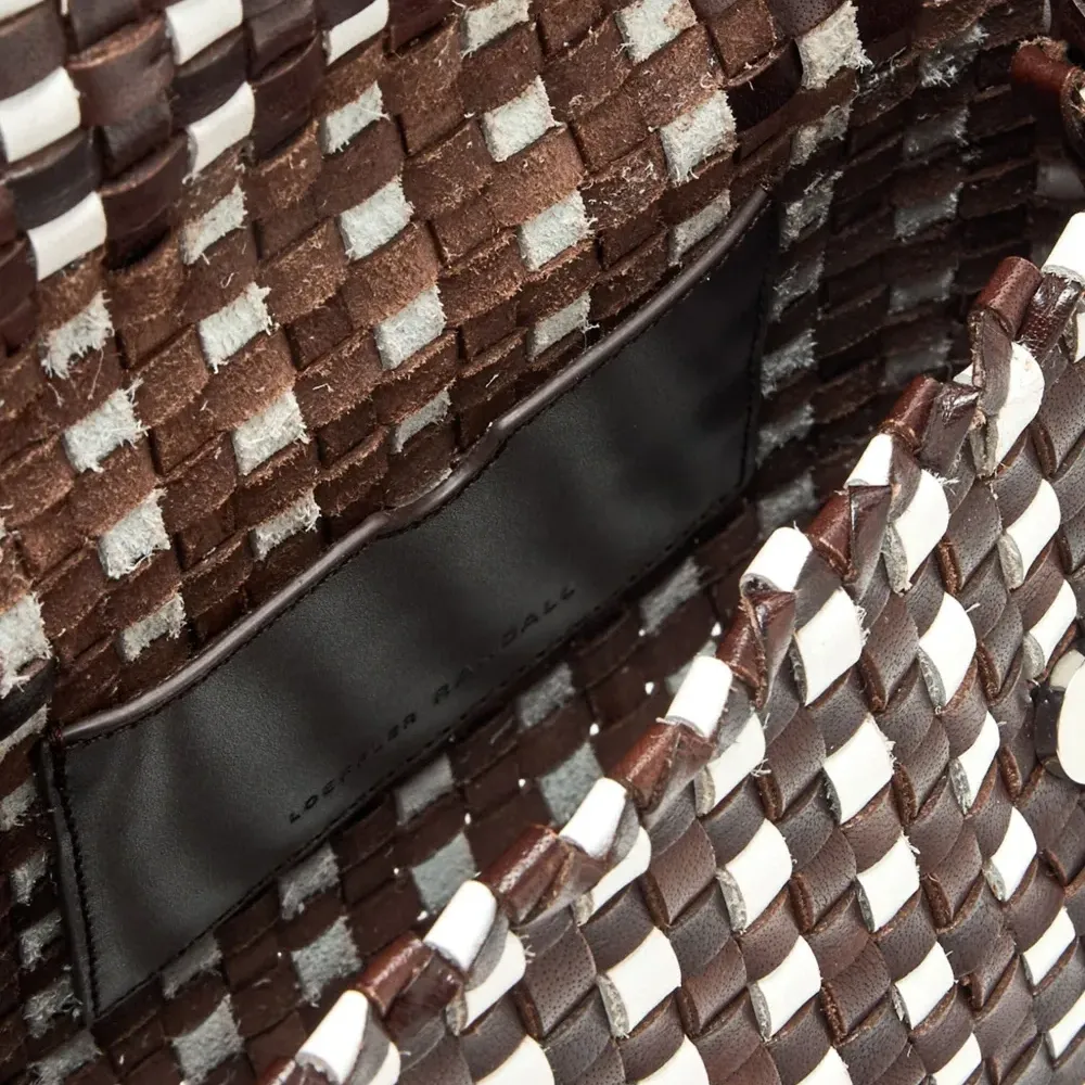 плетеная мини-сумка через плечо Vinnie плетеная мини-сумка через плечо Vinnie