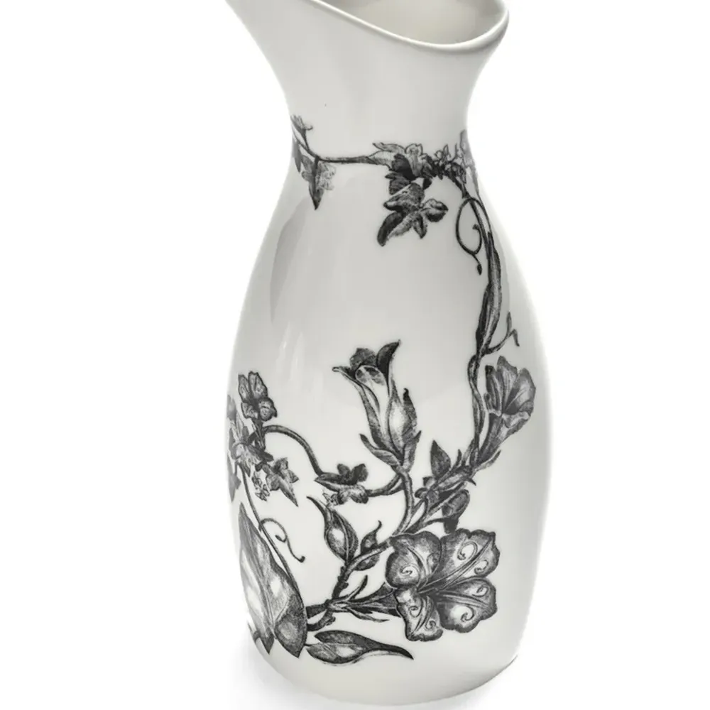 Фарфоровая ваза с цветочным принтом из коллаборации с Tomorrowland