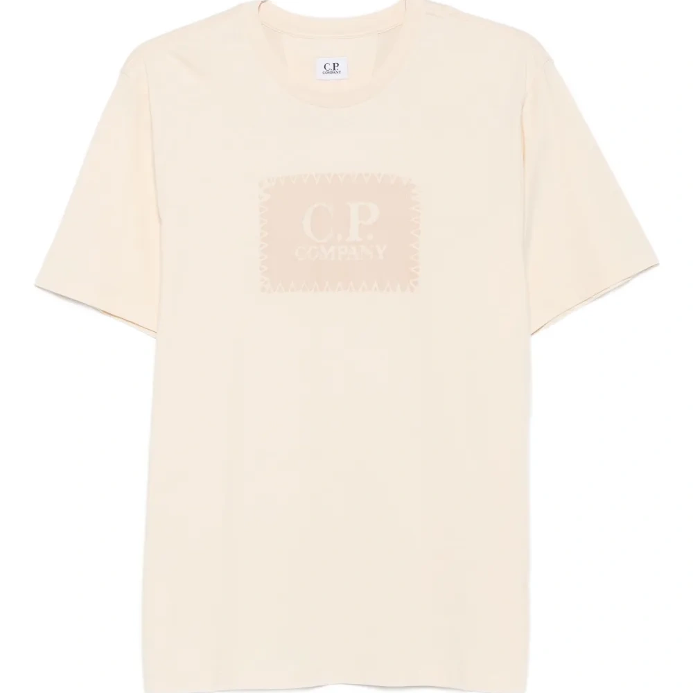 Футболка с логотипом