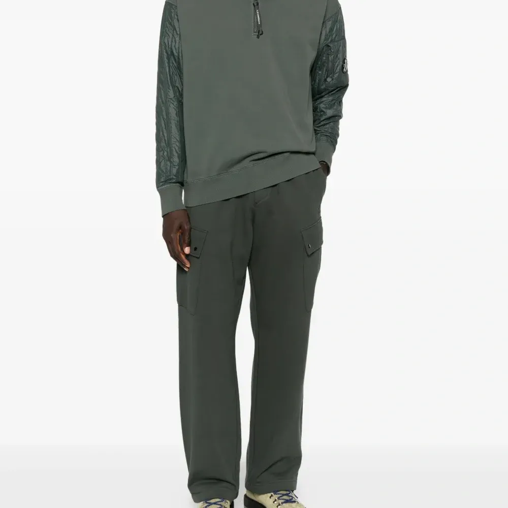 Толстовка с воротником на молнии