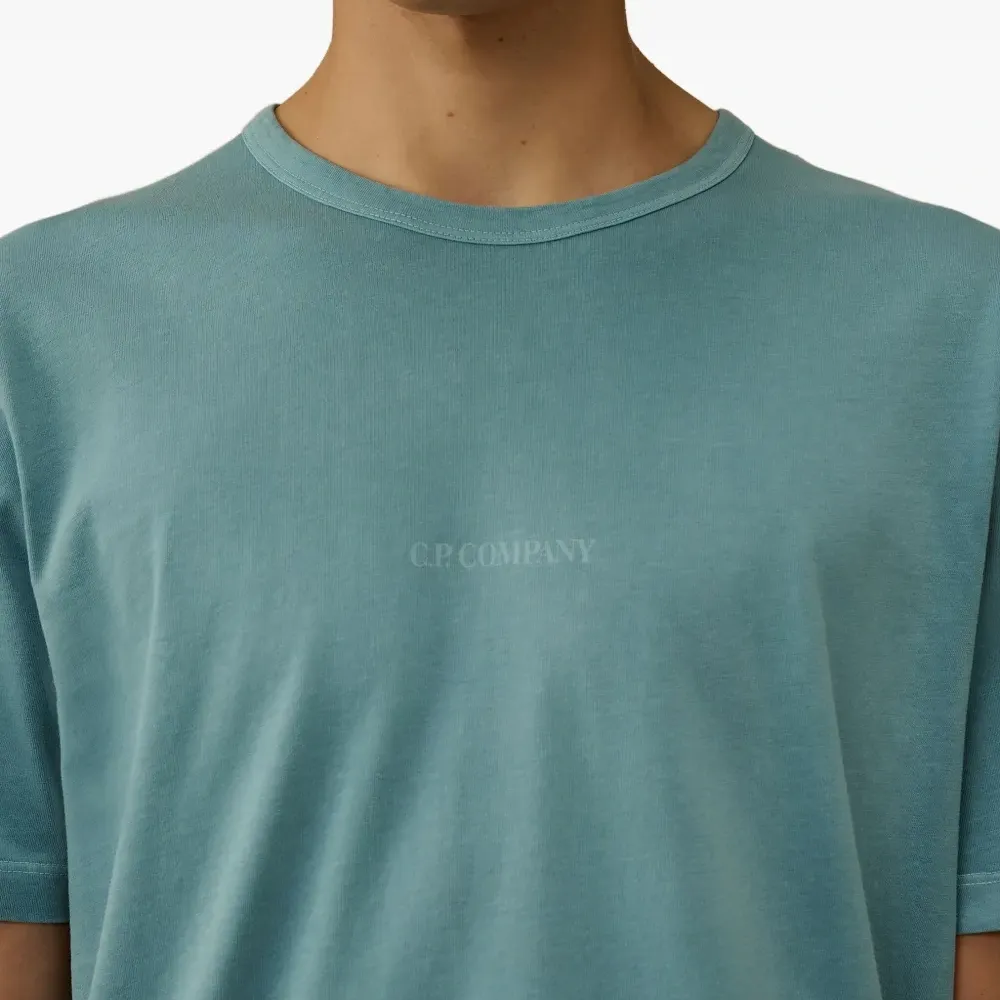 Футболка с вышитым логотипом