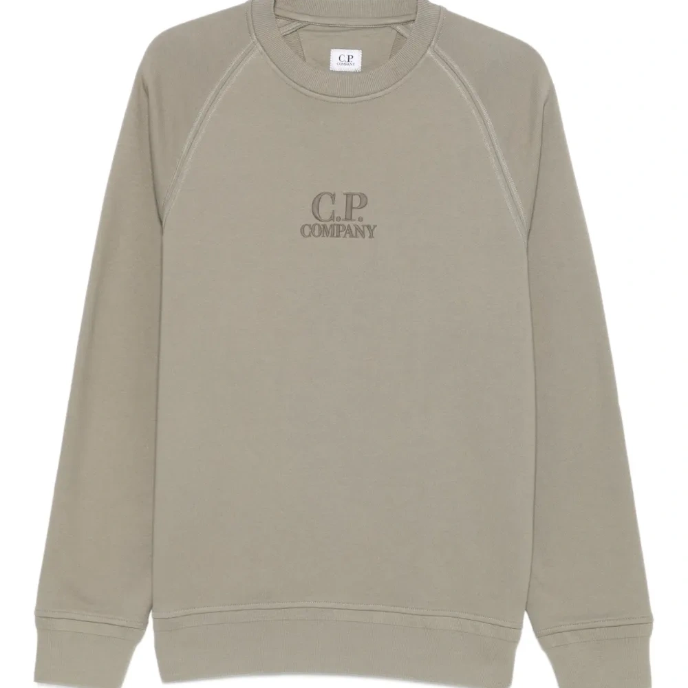 Толстовка с вышитым логотипом