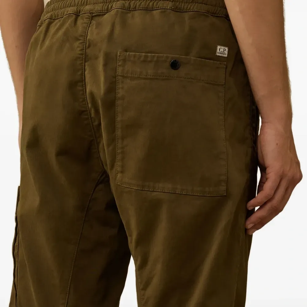 Брюки карго с нашивкой-логотипом Брюки карго с нашивкой-логотипом