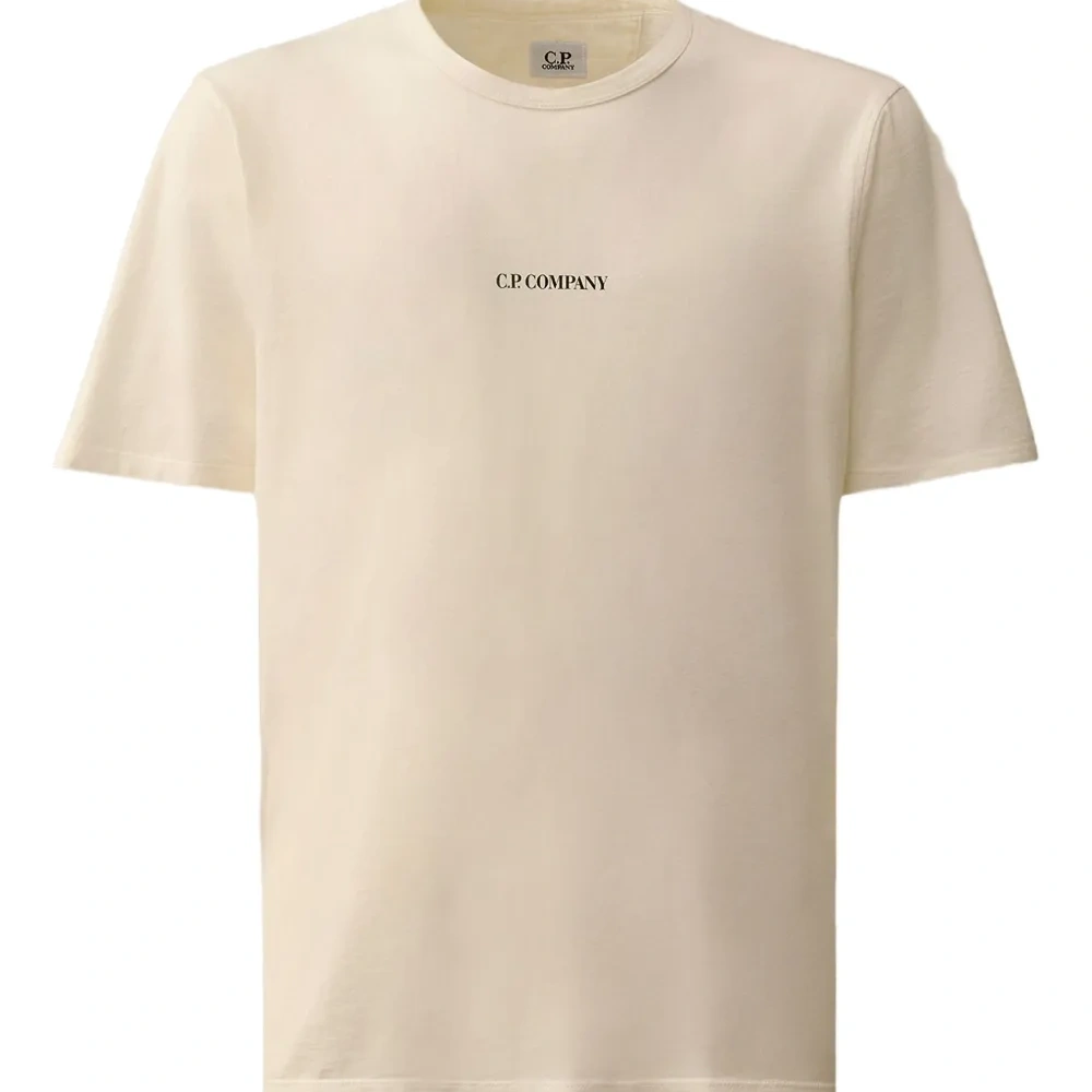 Футболка с вышитым логотипом