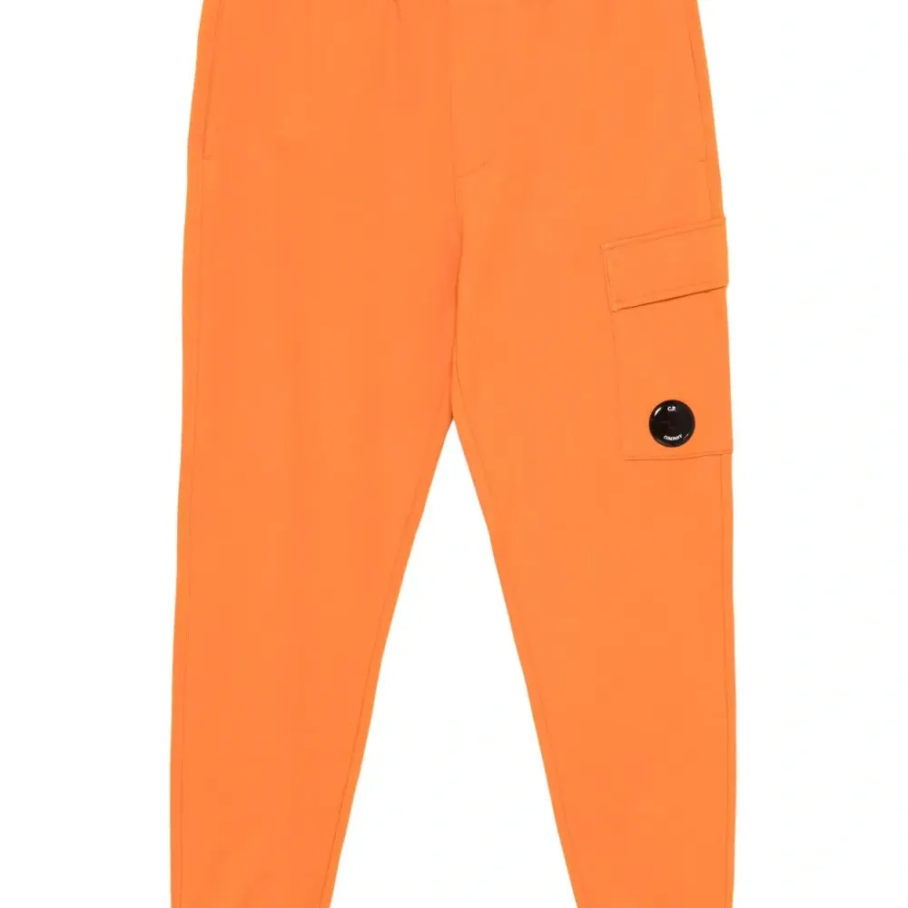 Спортивные брюки с карманами