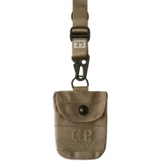 Брелок с вышитым логотипом Брелок с вышитым логотипом