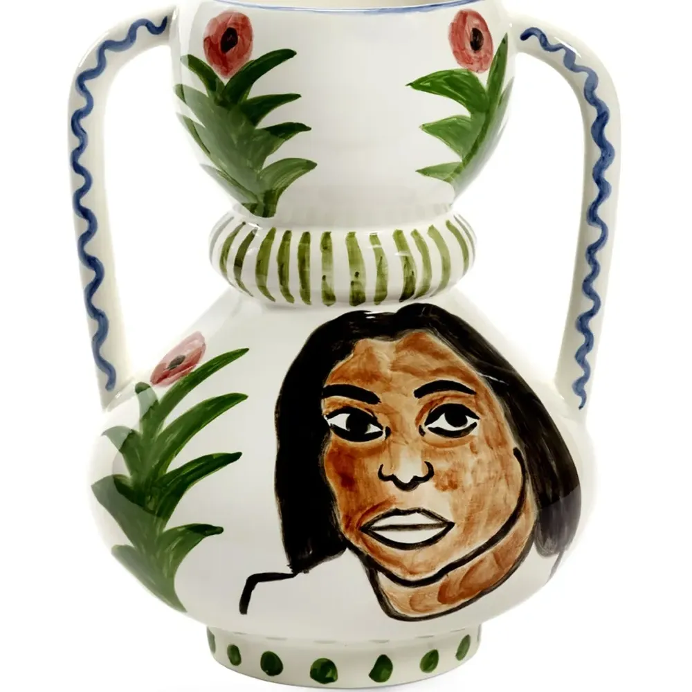 Ваза с цветочным принтом