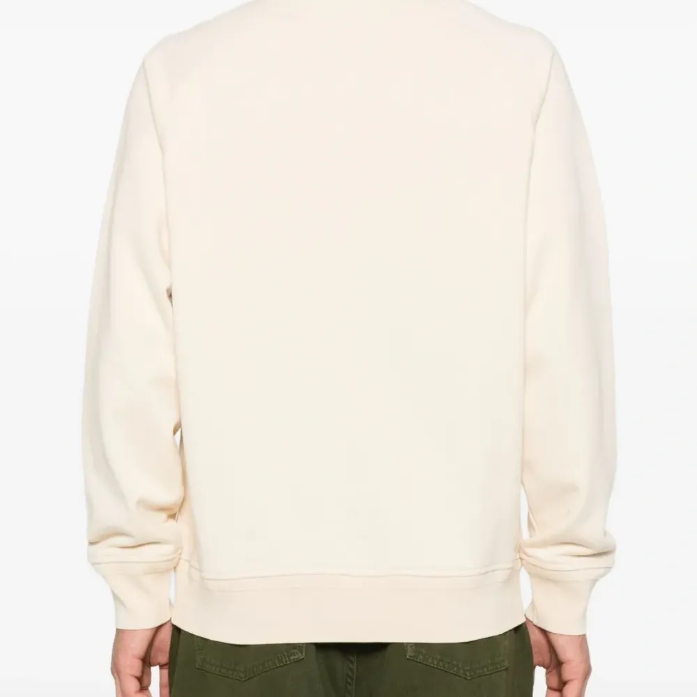 Толстовка с вышитым логотипом