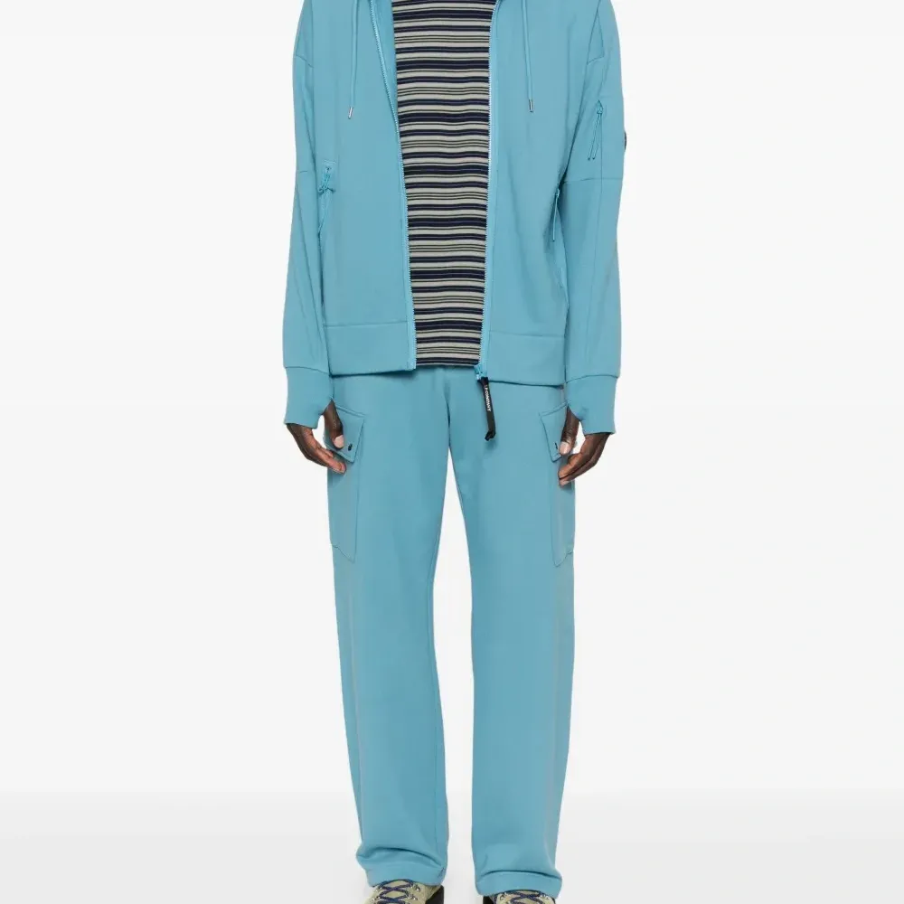 Худи на молнии