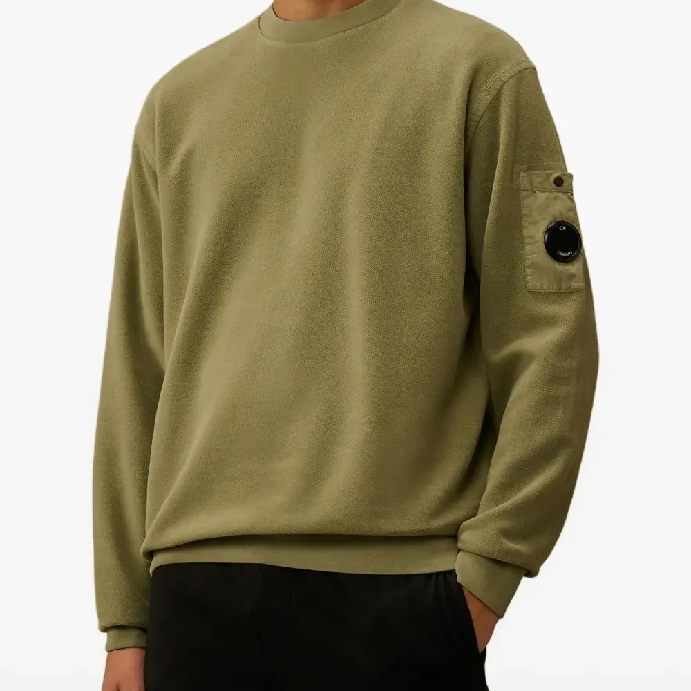 Толстовка с круглым вырезом