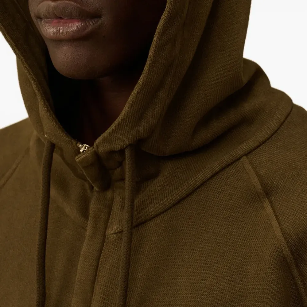 Худи с капюшоном и вышивкой