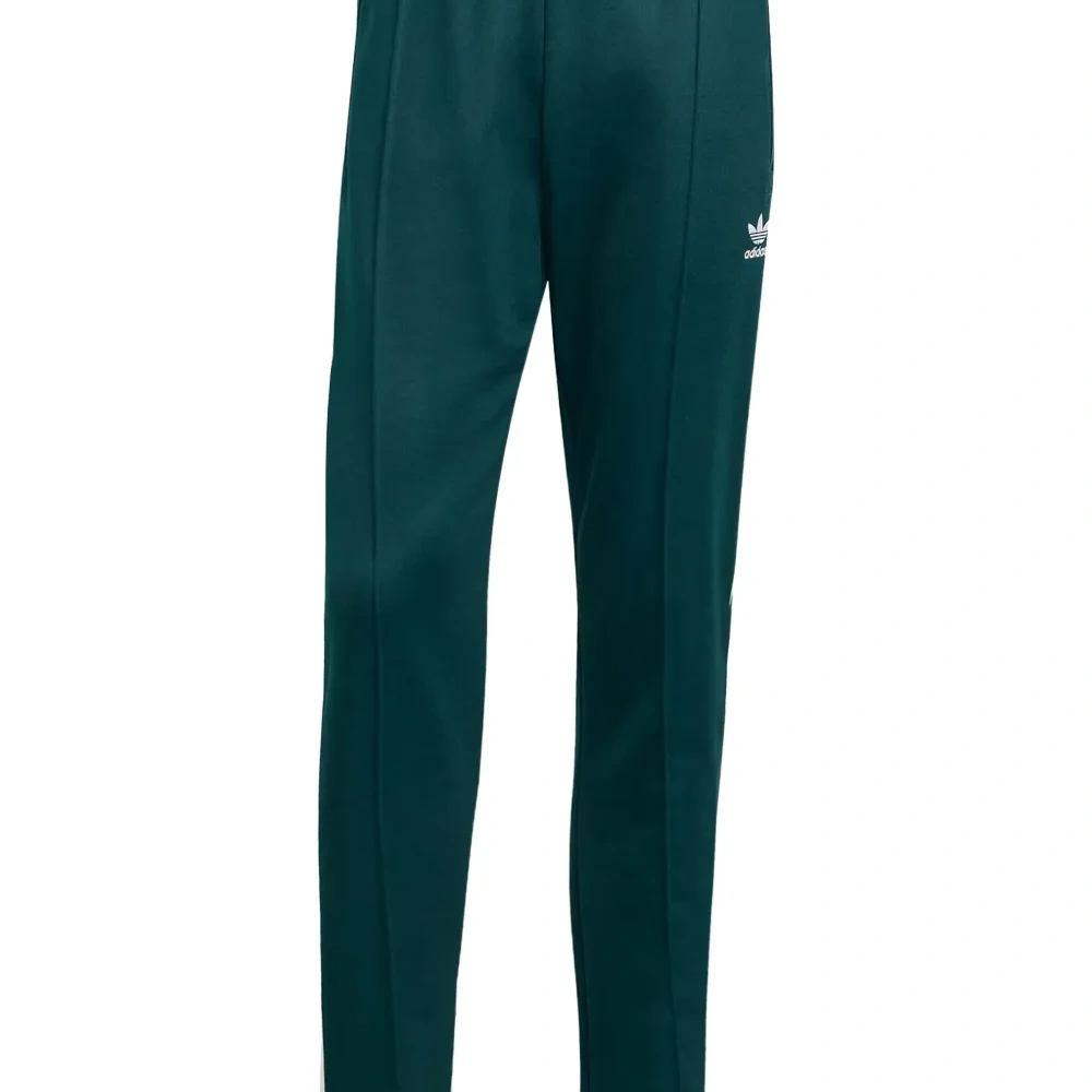 Спортивные брюки с контрастными полосками