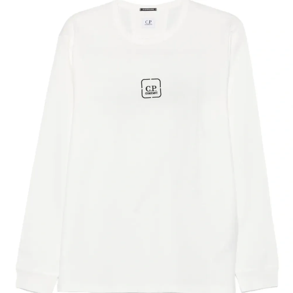 Футболка с длинными рукавами и логотипом