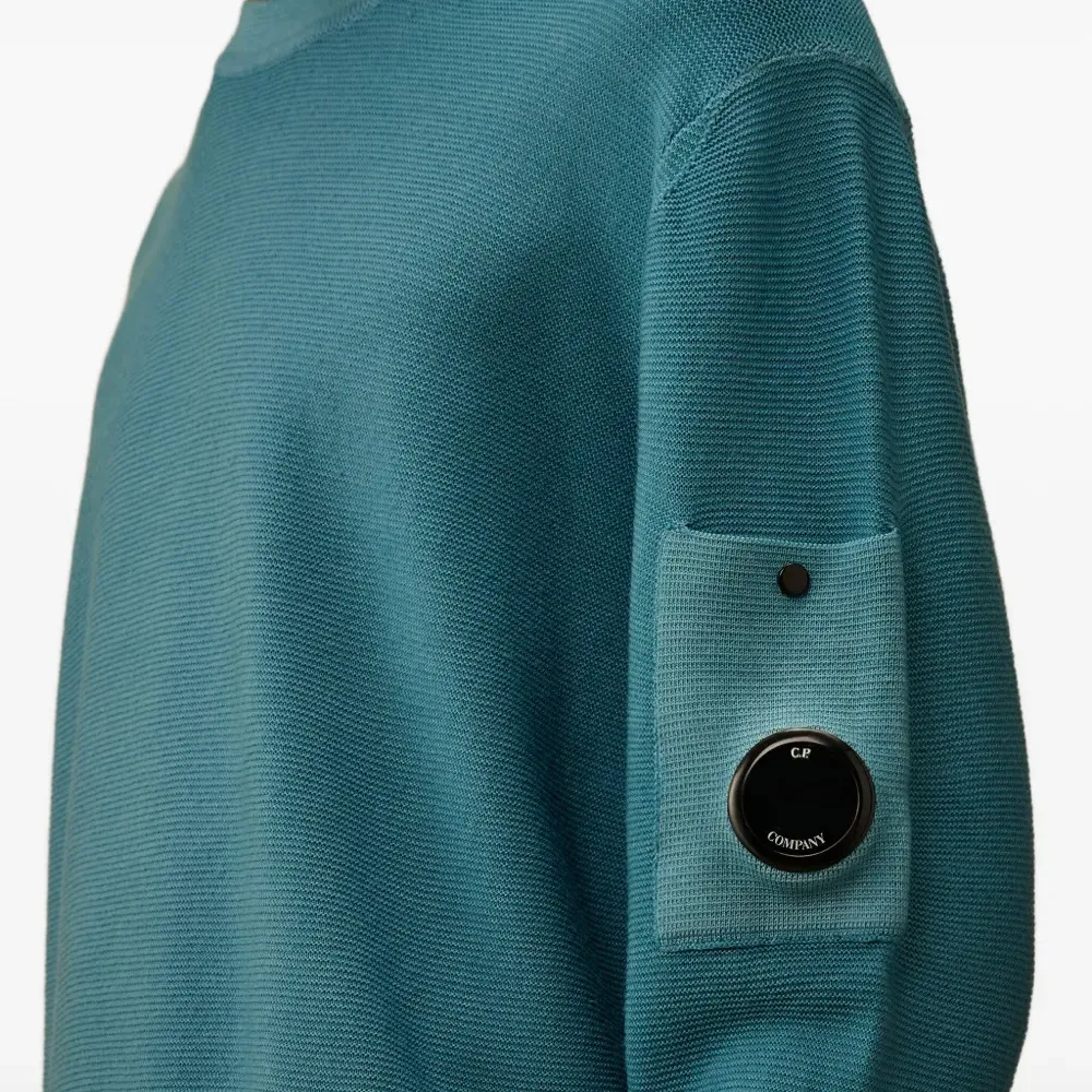 Толстовка с декором Lens