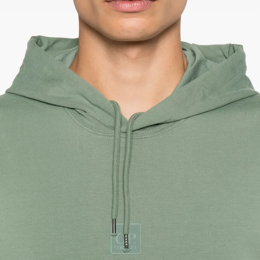 толстовка с капюшоном и карманом