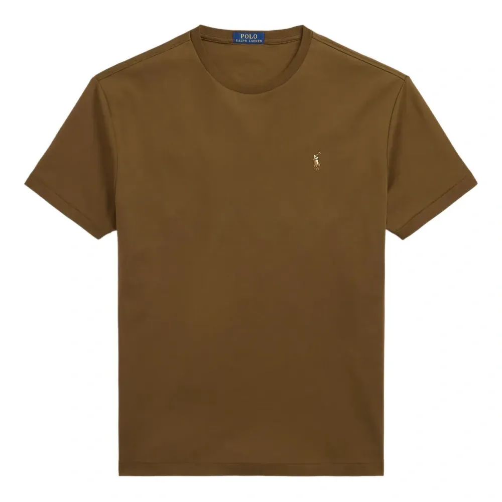 Футболка с вышивкой