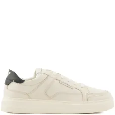 Кроссовки со вставками