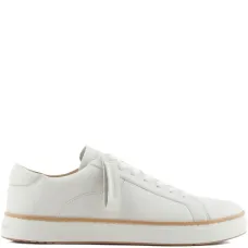 Кроссовки на шнуровке Кроссовки на шнуровке