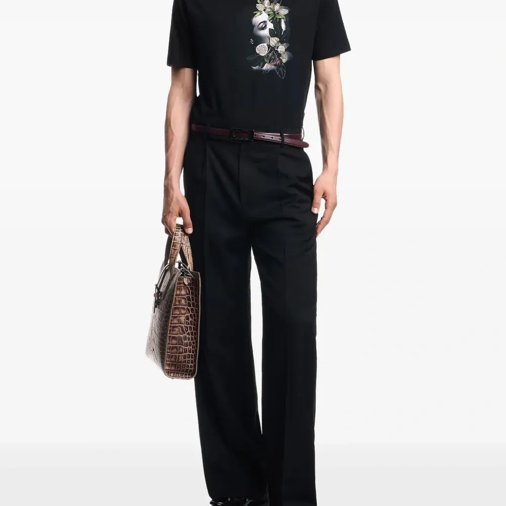 футболка с цветочным принтом