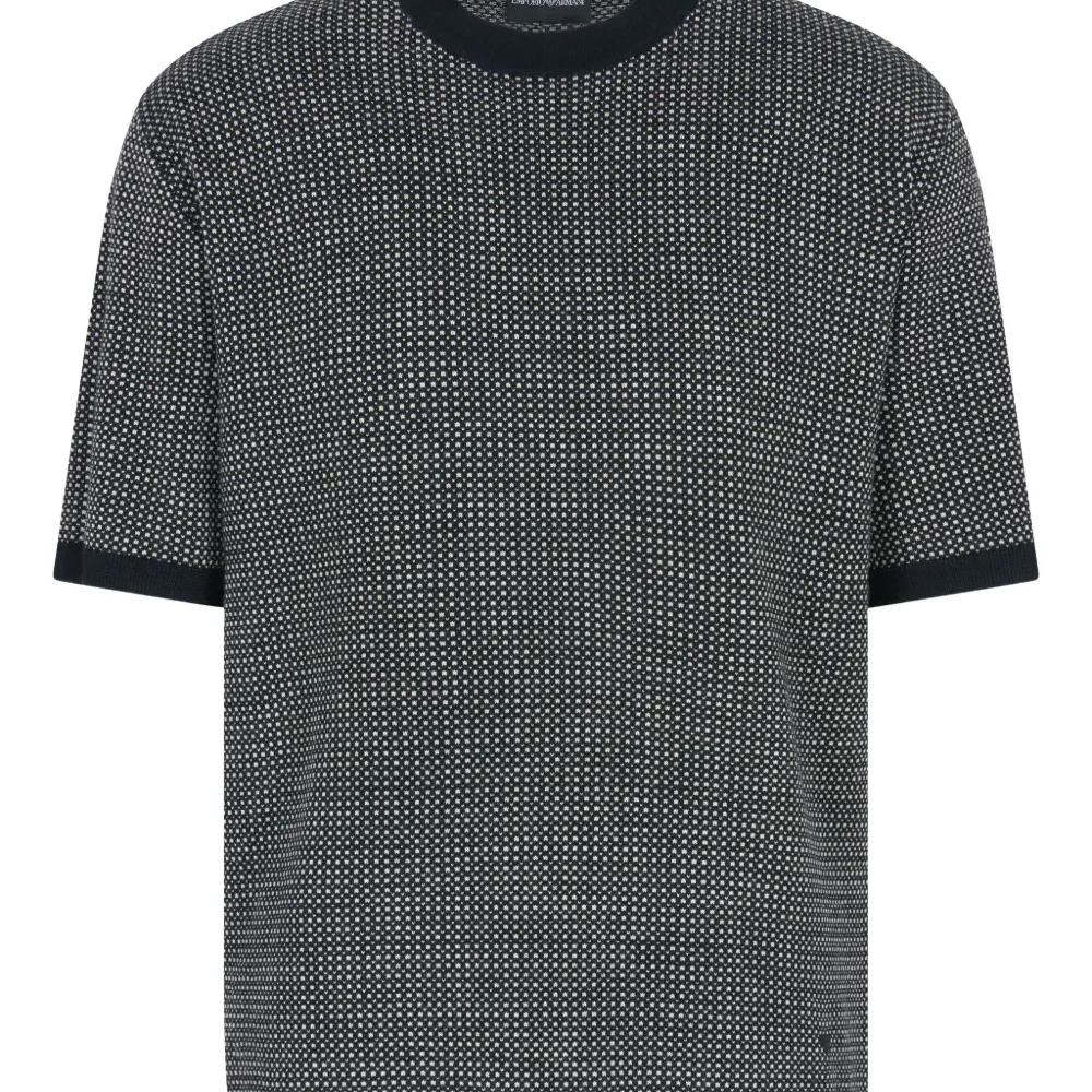 пуловер с короткими рукавами и узором