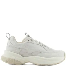 Кроссовки на массивной платформе Кроссовки на массивной платформе