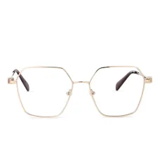 очки в геометричной оправе
