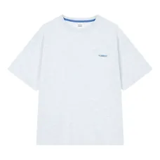 футболка с логотипом