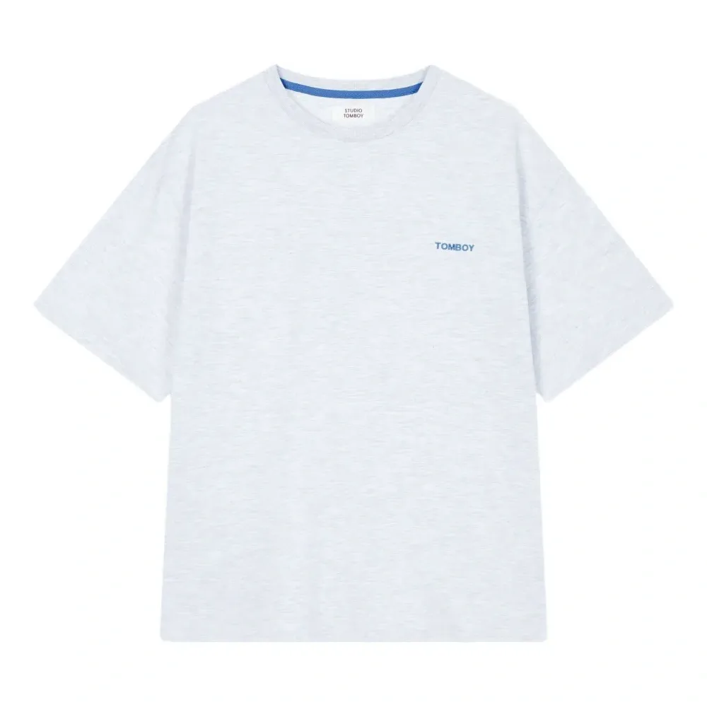 футболка с логотипом