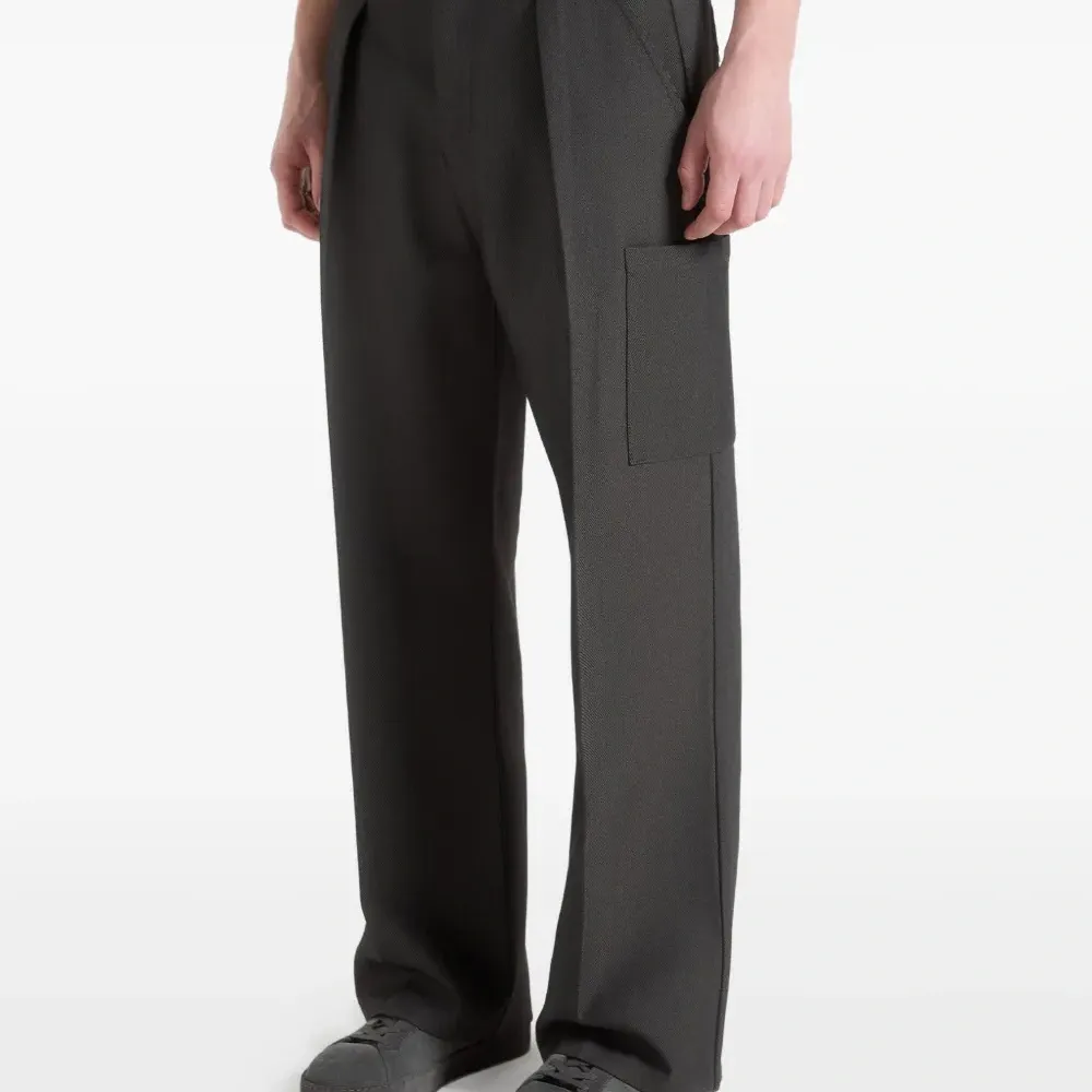 Брюки Luca со складками Брюки Luca со складками