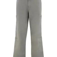 брюки с карманами