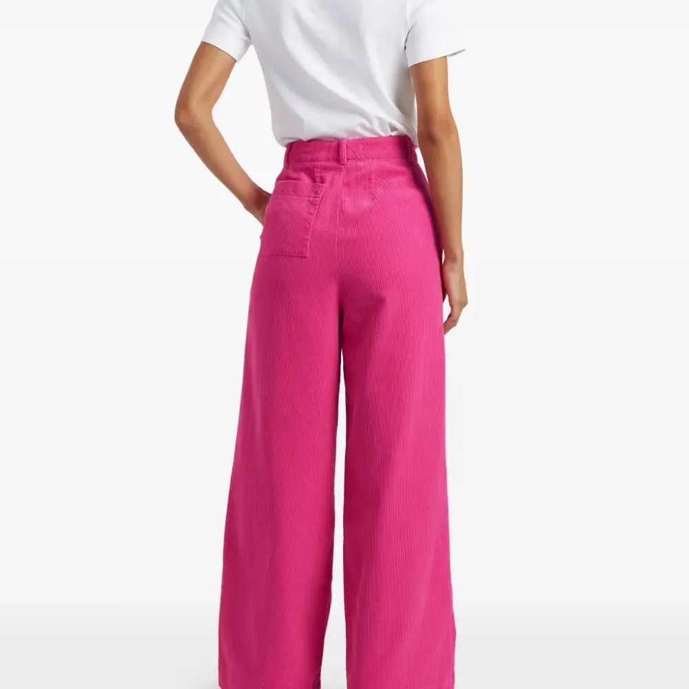 Вельветовые брюки со складками