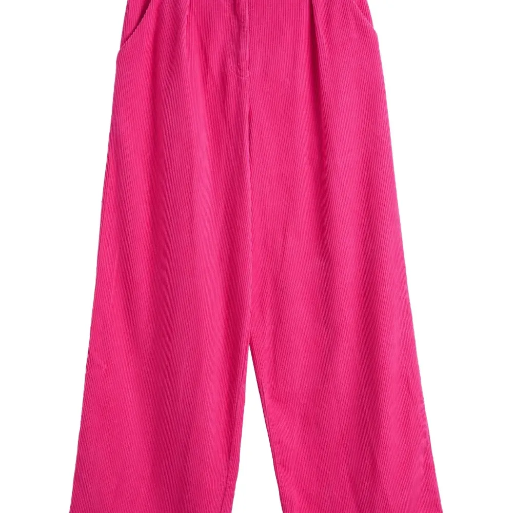 Вельветовые брюки со складками