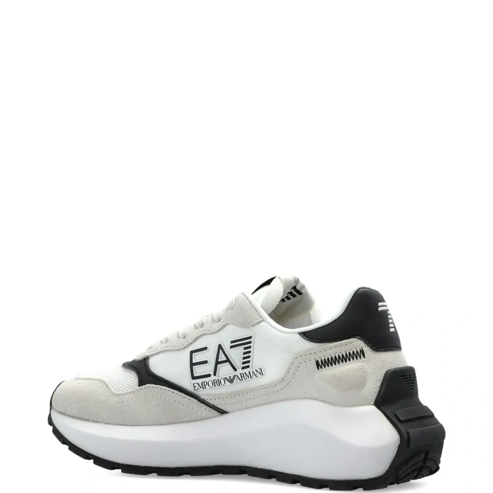 Кеды с нашивкой-логотипом