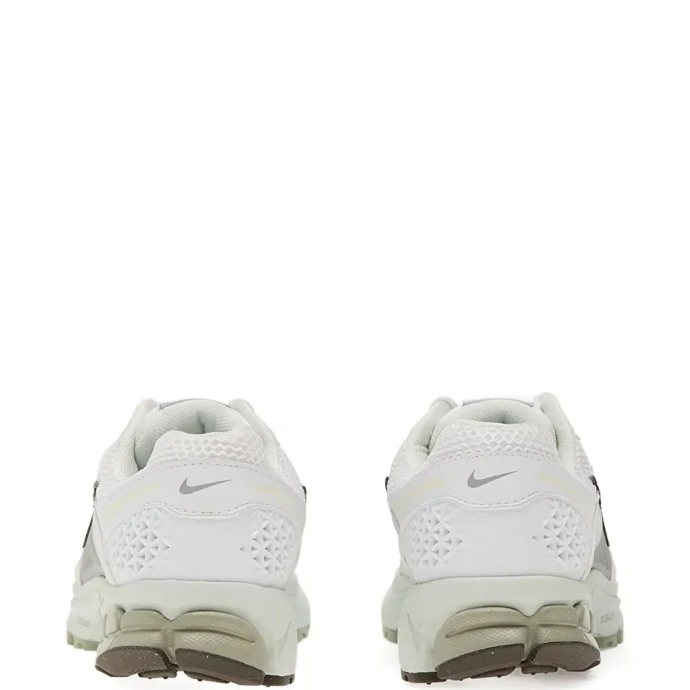 Кроссовки Zoom Vomero 5 Кроссовки Zoom Vomero 5