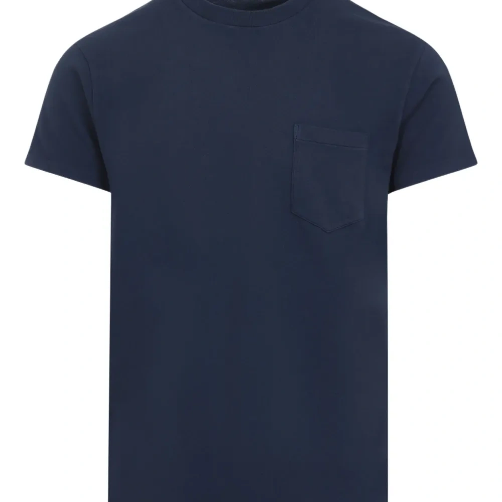 футболка с накладным карманом