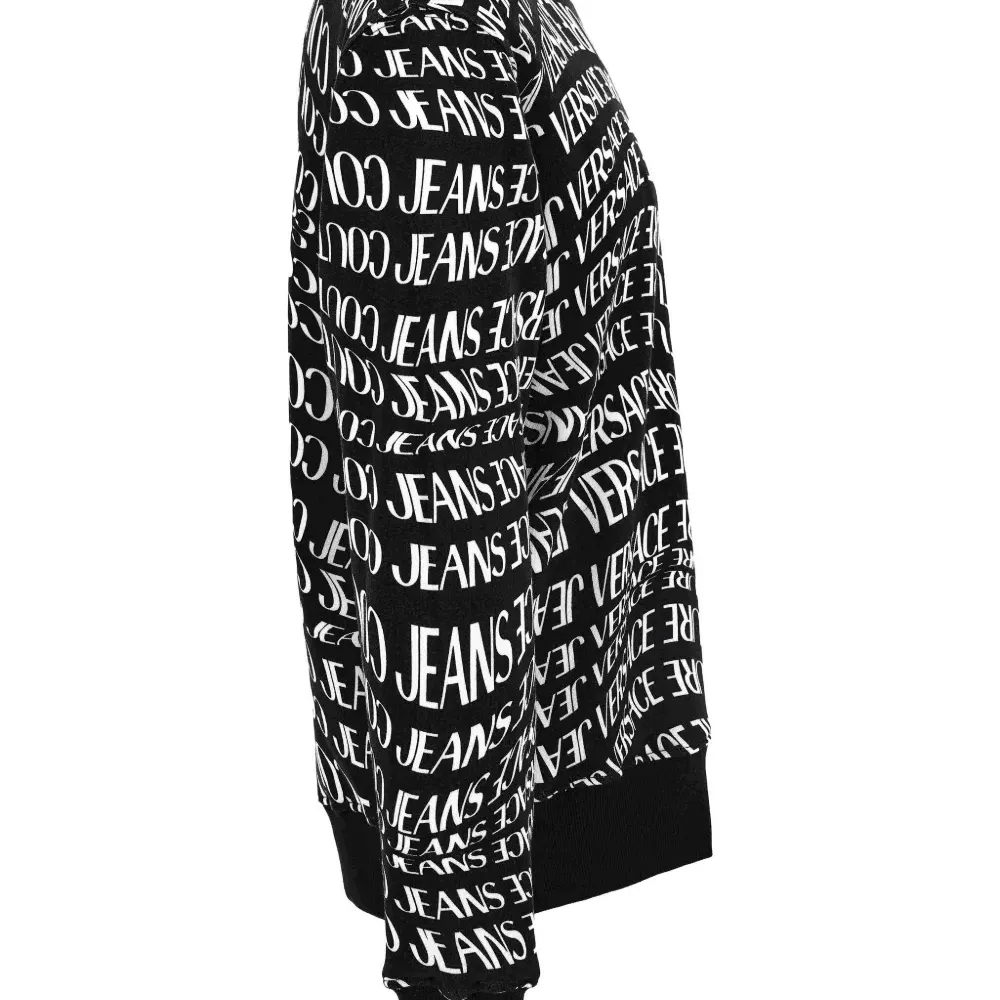 Толстовка с логотипом