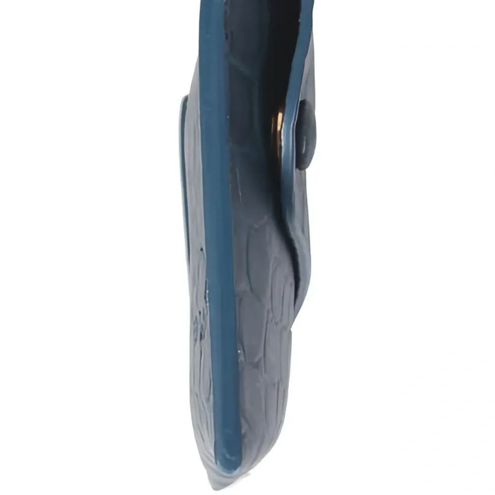 Кошелек с тиснением под крокодила