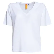 Футболка с V-образным вырезом